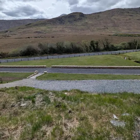 Kylemore Pass Hotel