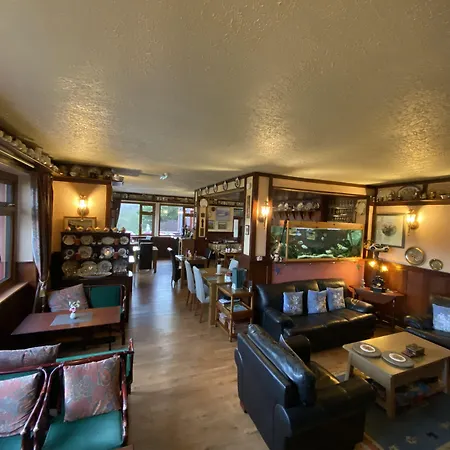 Kylemore Pass 3* レターフラック