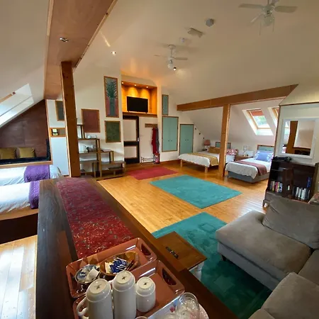 Kylemore Pass Hotel 3*