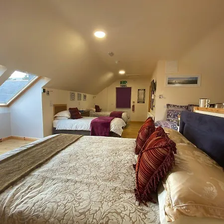 Kylemore Pass 3* ليترفراك