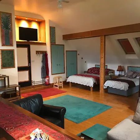 Hotell Kylemore Pass 3*