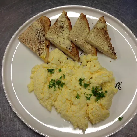 Kylemore Pass 3* ليترفراك